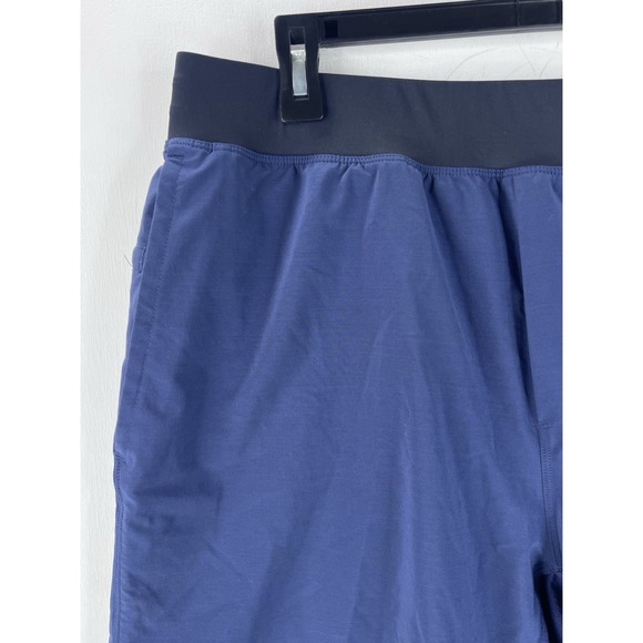 Fabletics Shorts Mens Large Blue Performance Stretch Workout Gym Athletic - Picture 4 of 11